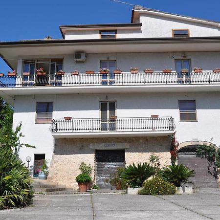 B&B La Palombara Giuliano di Roma Εξωτερικό φωτογραφία